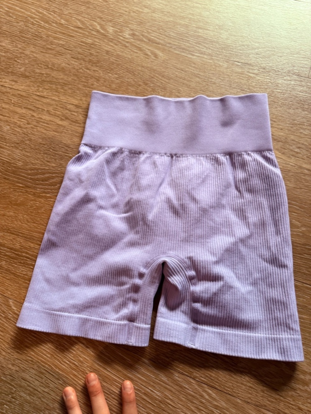 Kids Ribbed High-Waist Shorts in Light Lavender